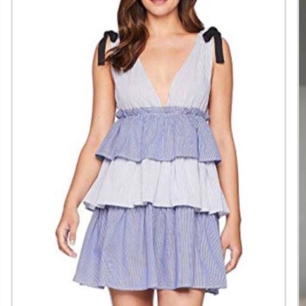 Romeo + Juliet Couture Tiered Mini Dress